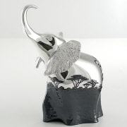 818n_resine_argentate_elefante